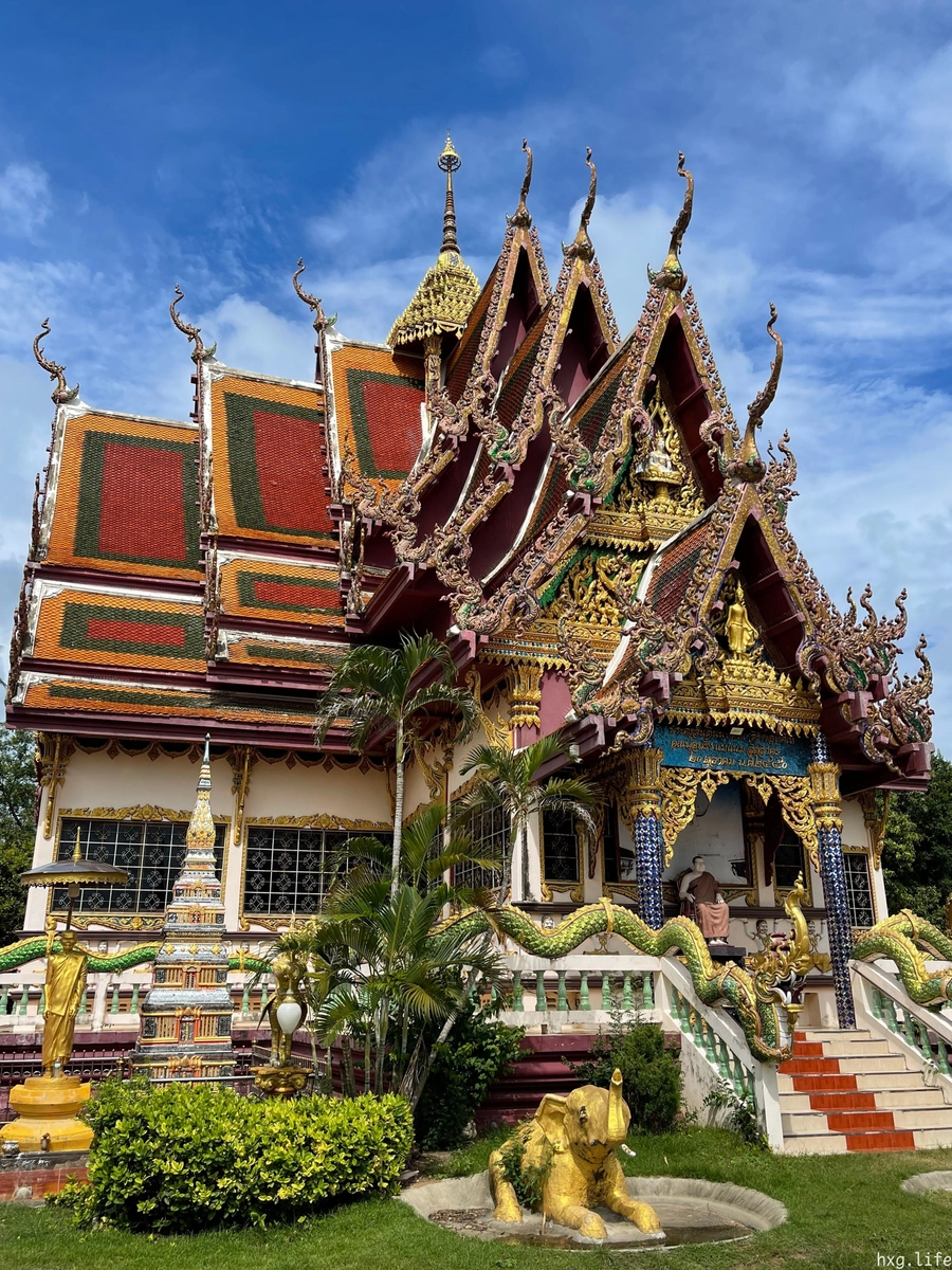 Wat Laem Suwannaram